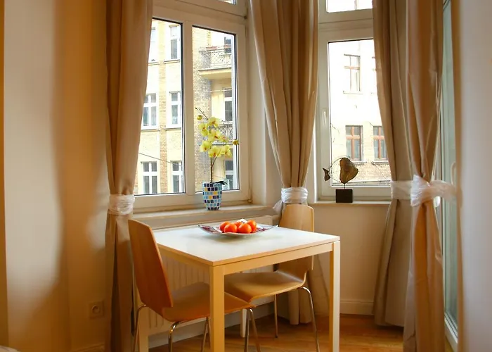 A&j Mostowa Old Town Apartman *